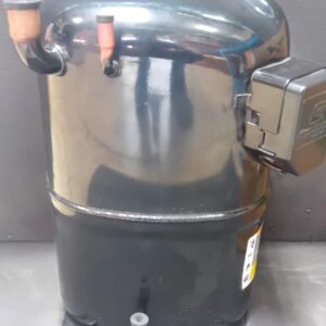 CRNQ050E-TFD COPELAND COMPRESSOR LRA65 380/460V 3PH,60Hz,R22